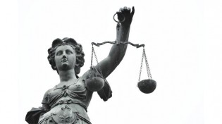 justice balance france institution